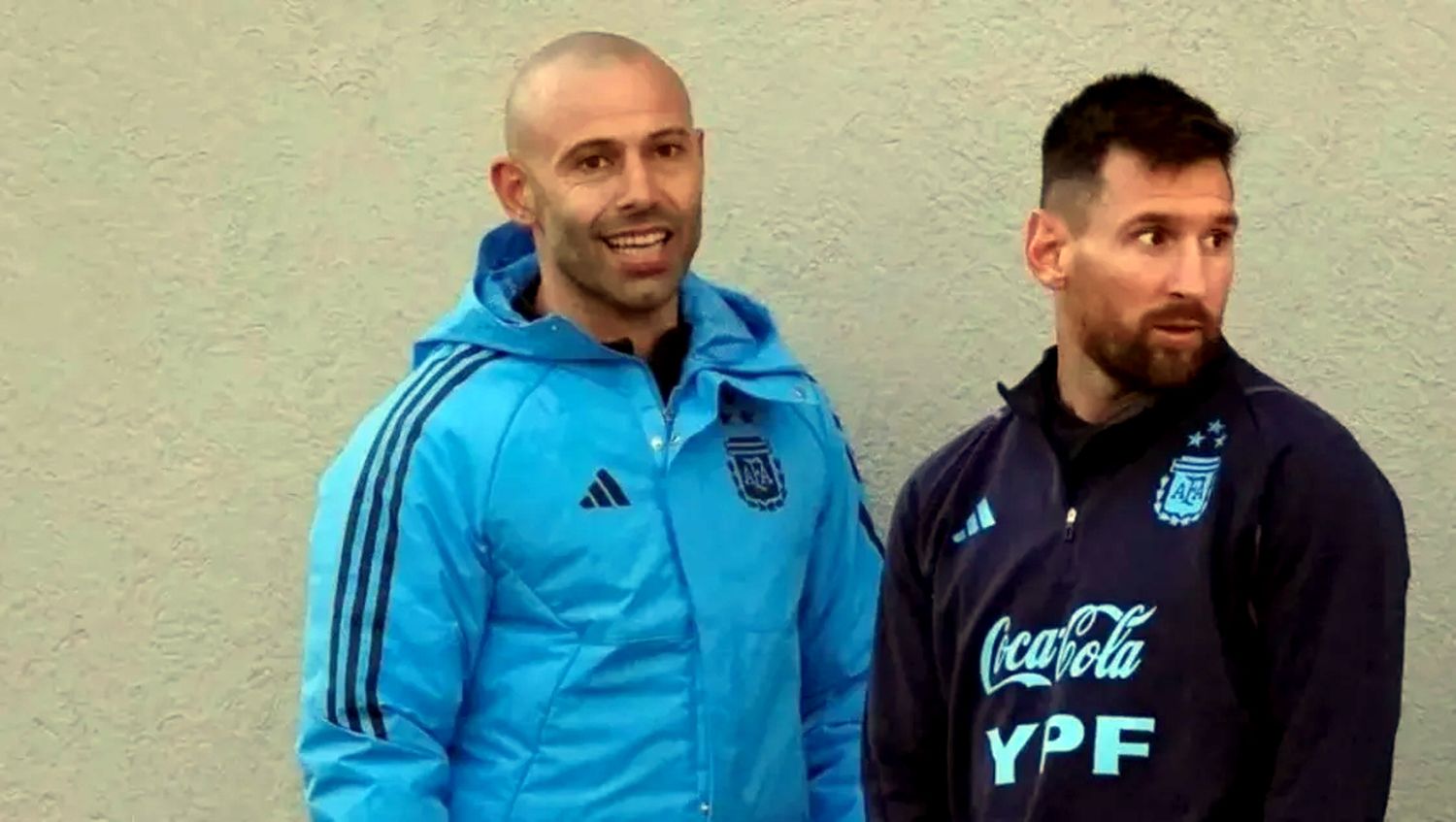 Javier Mascherano dirigirá a Lionel Messi tras dejar la Selección Sub 20