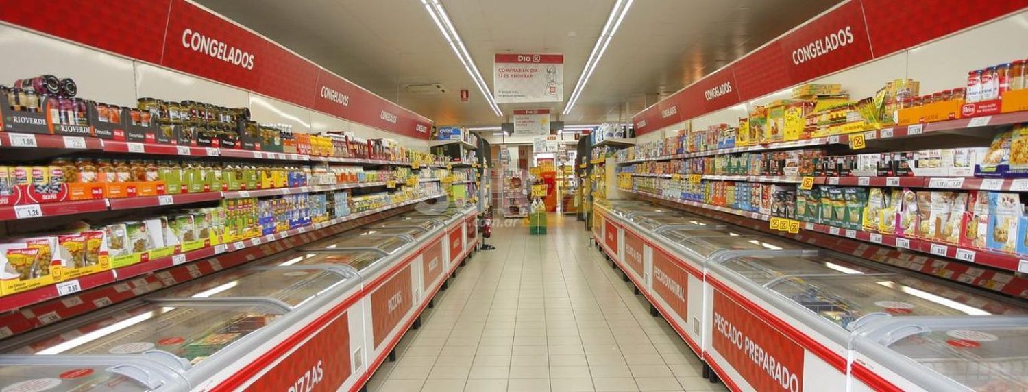 Detienen a una mujer que intentó robar mercadería en un supermercado