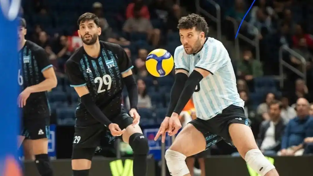 Argentina superó a Canadá en tie break y sumó su segundo triunfo