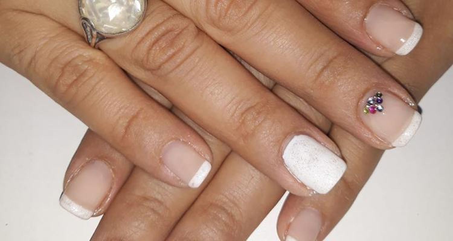 Robaron más de 100 esmaltes uv a una manicura