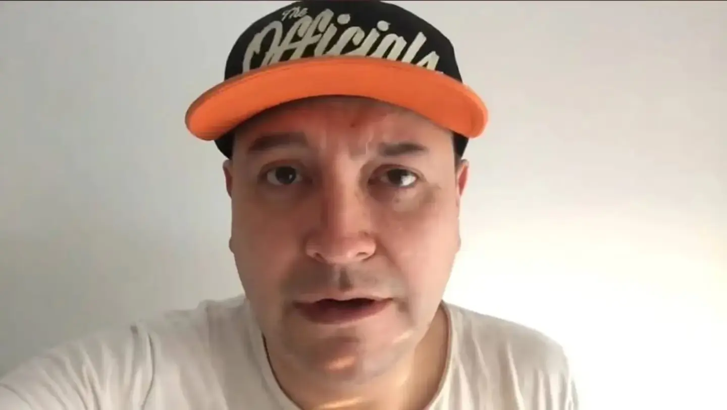 Leo García fulminó a Rusherking y lo mandó a estudiar
