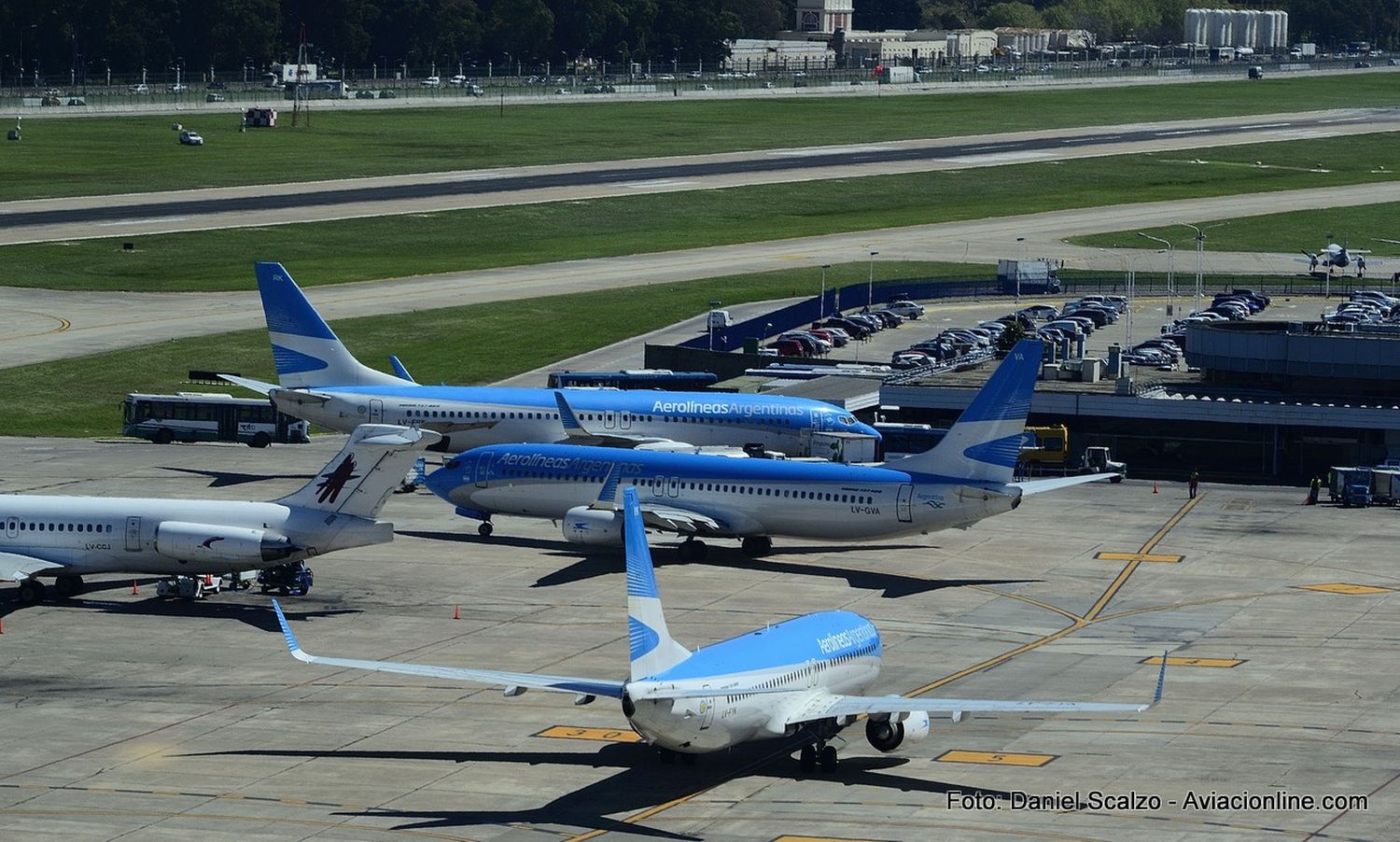 Llaman a licitación la obra de ampliación de la plataforma comercial del Aeroparque Jorge Newbery