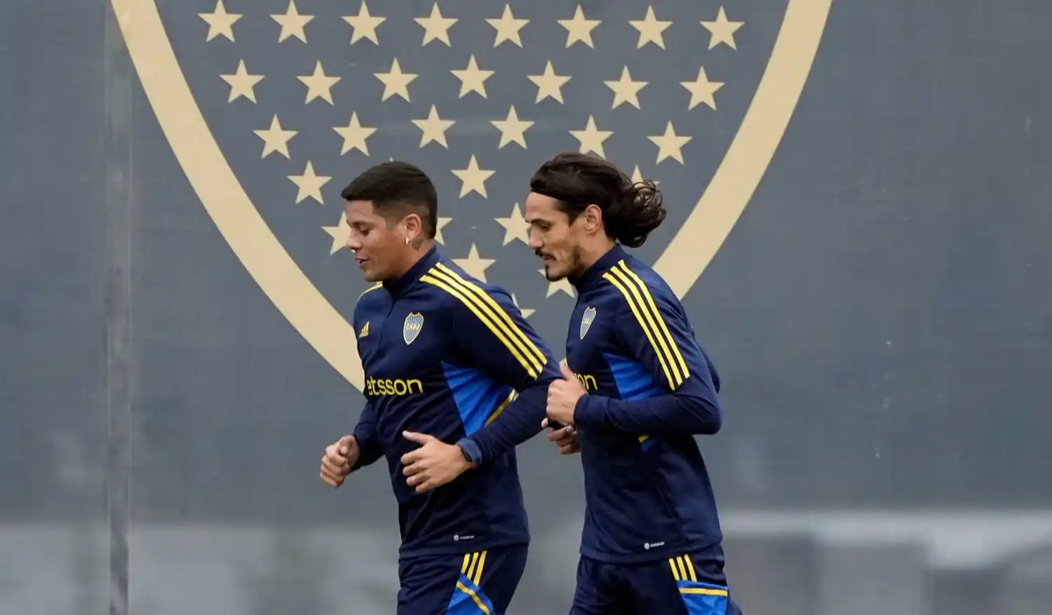Cavani será probado en un ensayo de fútbol.