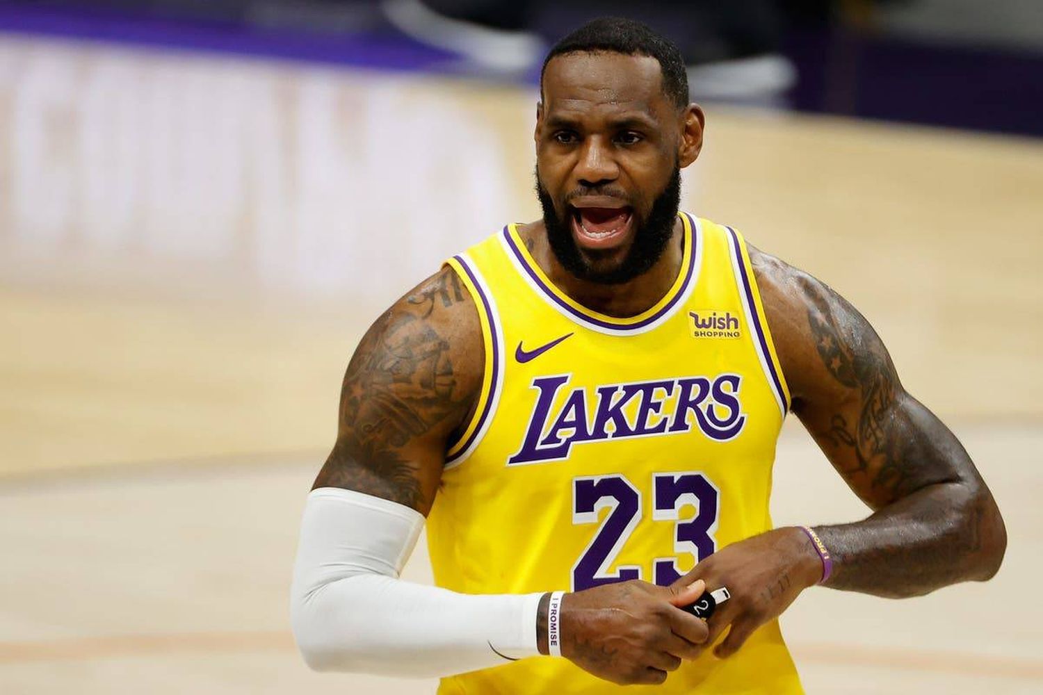 LeBron James hizo historia: superó a Kareem Abdul-Jabbar y se convirtió en el máximo anotador de la NBA