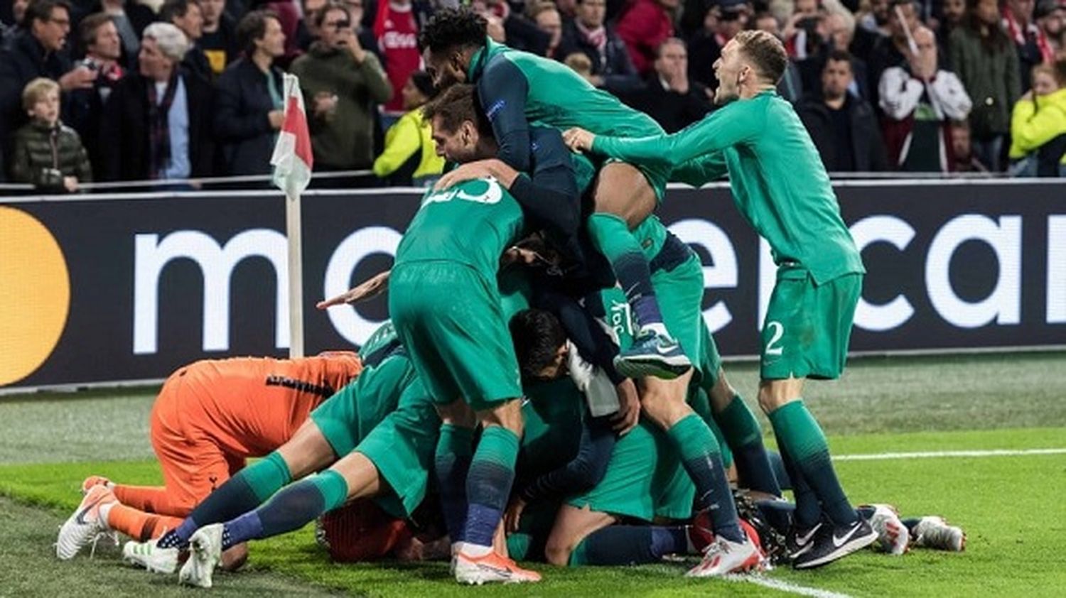 Tottenham se lo dio vuelta a Ajax y será rival de Liverpool en la final