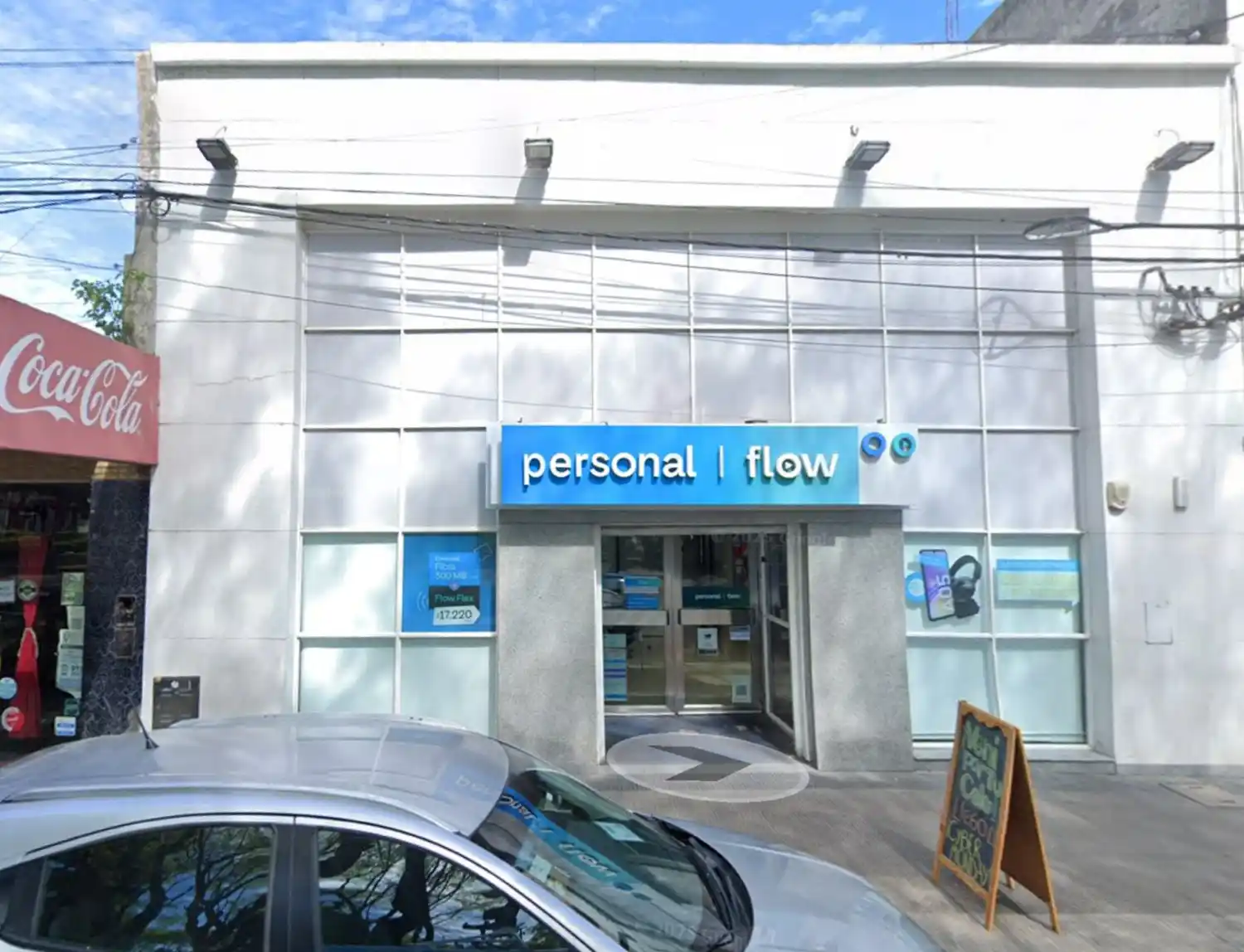 Fibertel pertenece a la empresa Personal Flow.