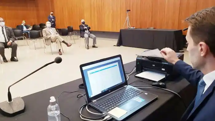 Se realizó el sorteo público de  conjueces