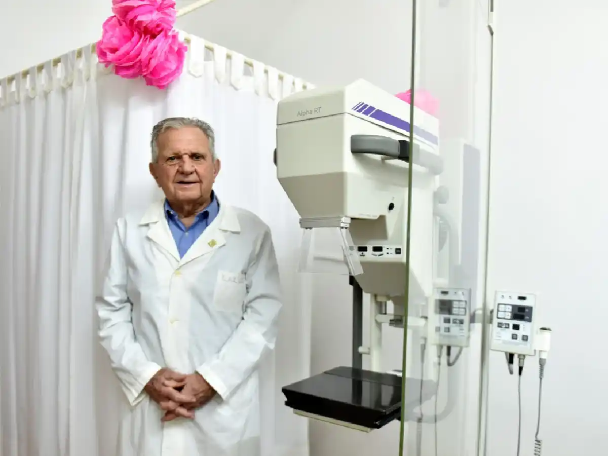 El “Bocha” Stoppani, el médico del PAP en San Francisco     