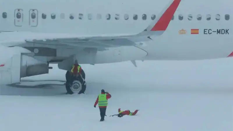 España sufre la mayor nevada en 60 años