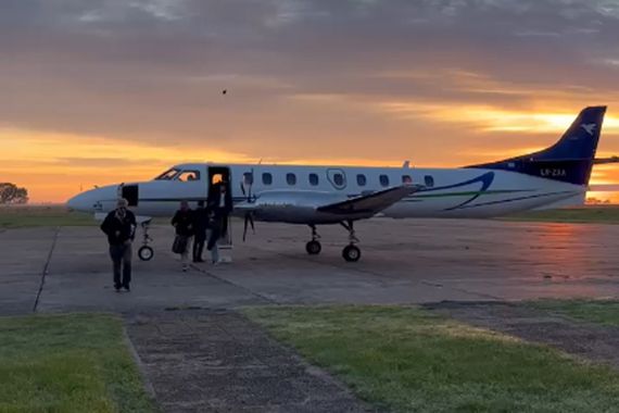 Sin inconvenientes comenzó a operar el vuelo comercial entre Tandil y Aeroparque