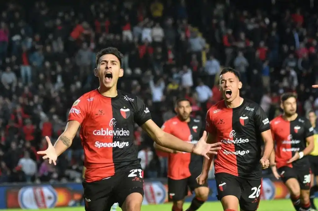 Con el objetivo de seguir sumando, Colón visita a Instituto de Córdoba