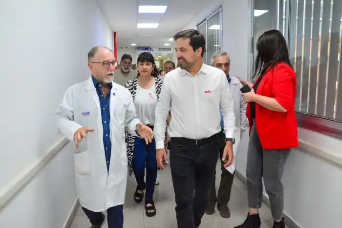 Kreplak recorrió los hospitales este viernes.