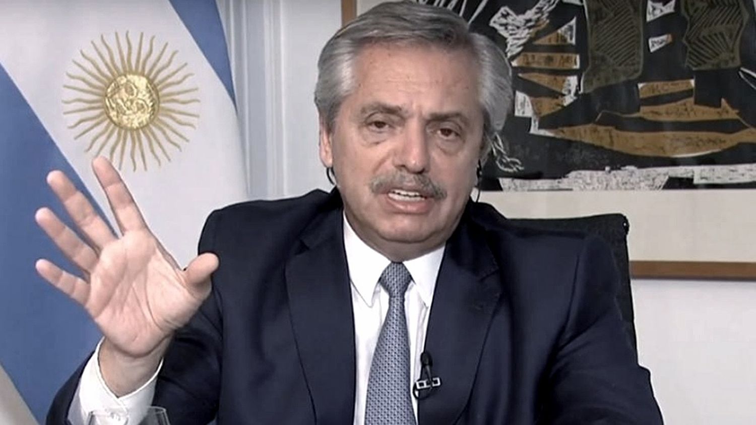 Fernández dijo que la cuarentena continuará y que el pico será la segunda quincena de mayo