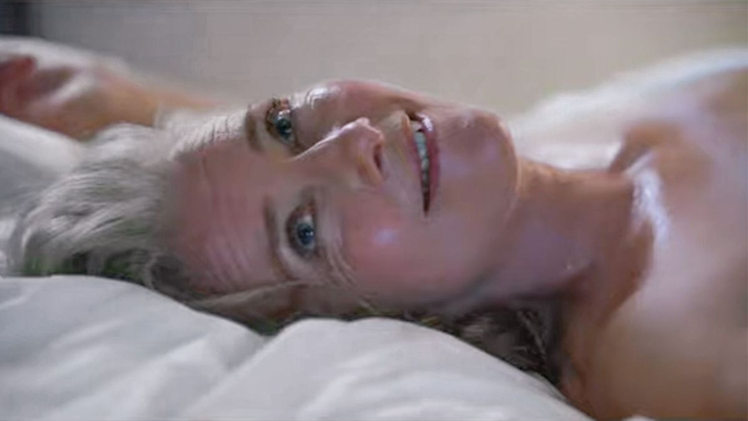 Emma Thompson se animó a un desnudo a los 63 años