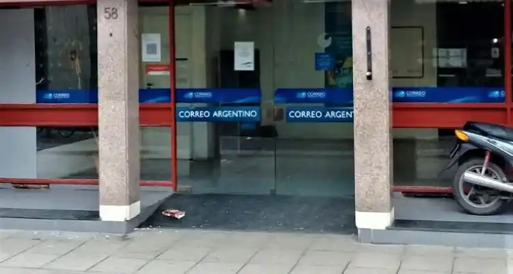 Más problemas con IFE: en Anses le dicen que está el dinero pero en el Correo no figura y no pudo cobrar