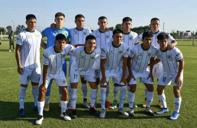 El golazo del tandilense Matías González que le dio el triunfo a Banfield