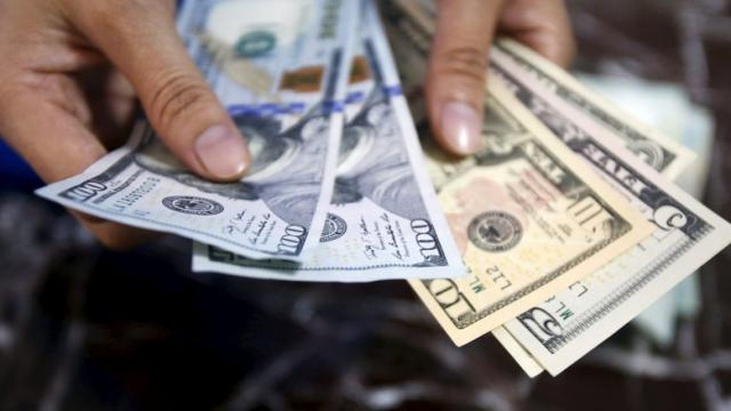 El dólar subió tras el discurso de Mauricio Macri en el Congreso
