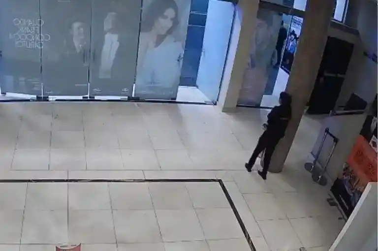 Una gran explosión en un concurrido teatro de Buenos Aires generó preocupación