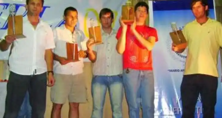 Ya están los ternados para los premios “Perla 2010”