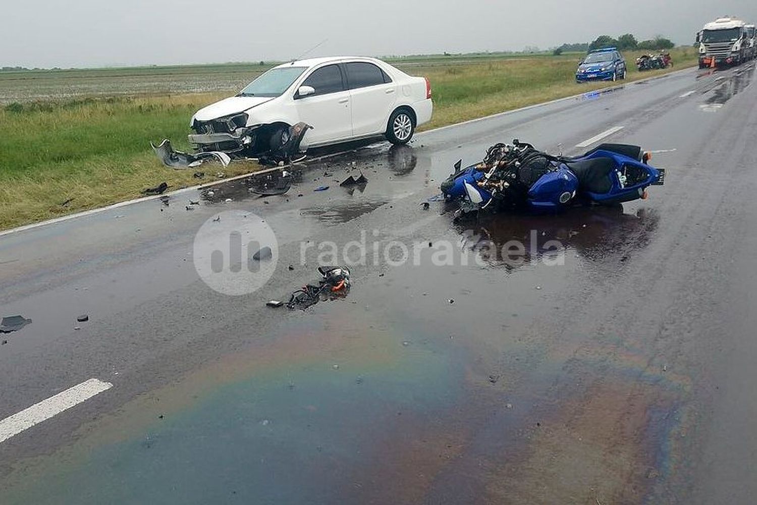 Tragedia en Ruta 11: un motociclista perdió la vida tras protagonizar un siniestro vial