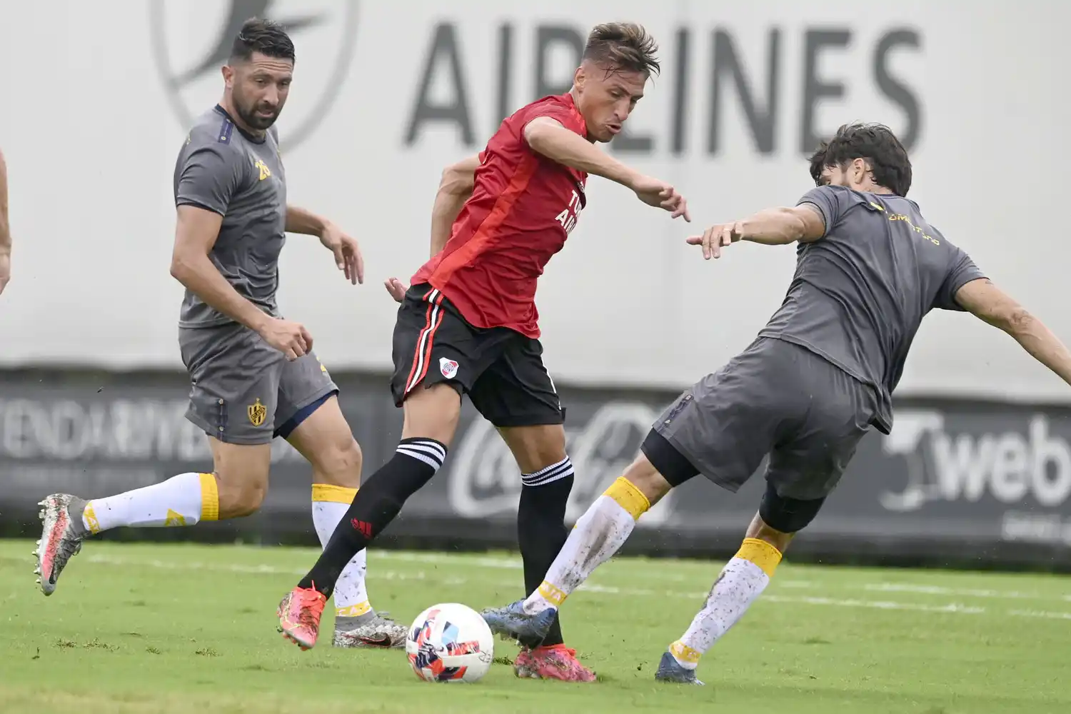 River goleó a Atlanta en el amistoso de Ezeiza