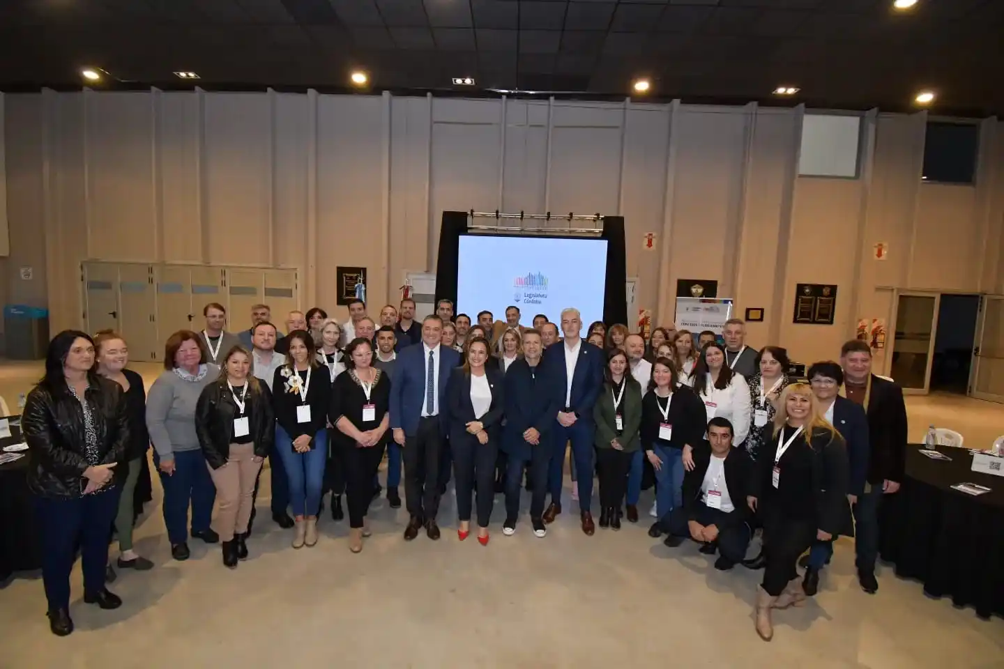 Exitosa jornada de capacitación en labor legislativa en el Superdomo