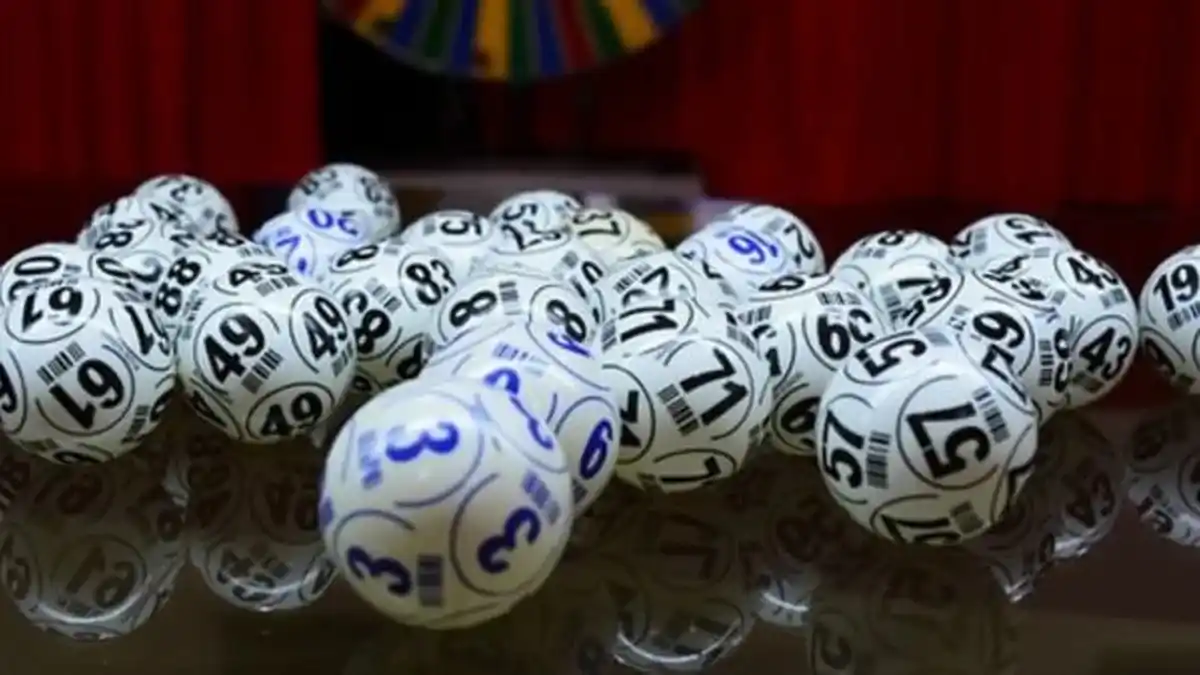 Detalles de sorteos navideños con el Gordo de Navidad y los pozos del Quini 6 y Brinco