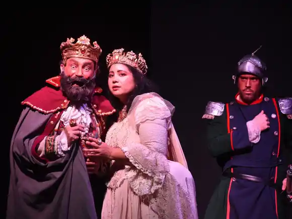 "El sueño de los zánganos" de Rafael Bruza