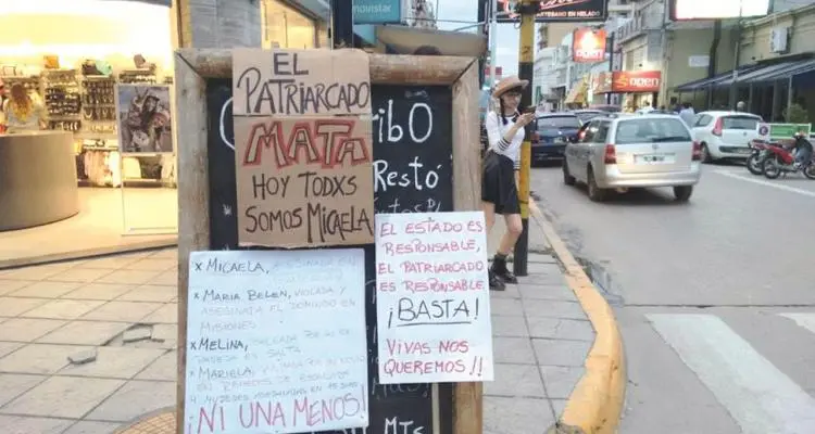 #JusticiaPorMicaela: Concentración de mujeres en la Peatonal