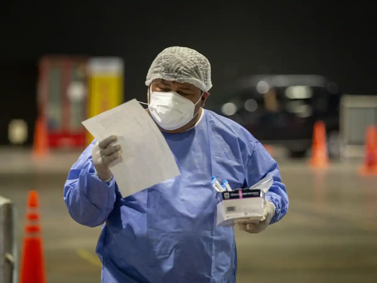 Coronavirus en la Argentina: informaron 4.690 nuevos casos y 77 muertes
