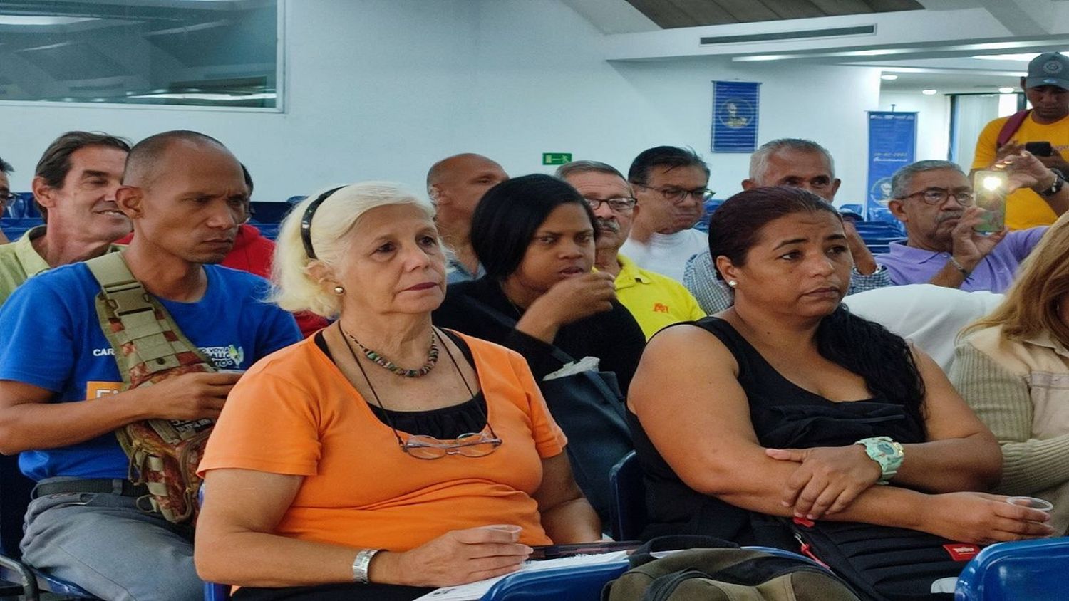 Proponen crear la Agencia Bolivariana de Comunicación Popular