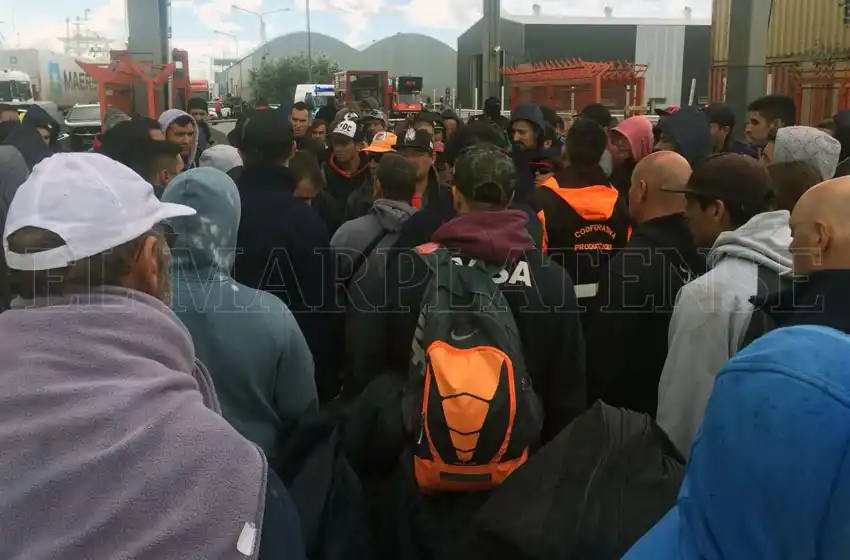 Una muerte que expone miserias