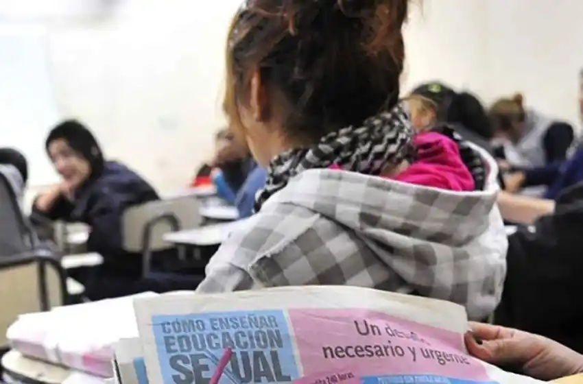 Lanzan encuesta para jóvenes bonaerenses sobre educación sexual integral