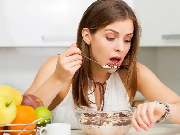 NO TE SALTES EL DESAYUNO ¿Por qué es perjudicial para la salud?