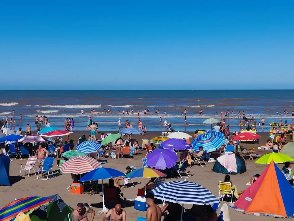 La Costa Atlántica encabeza la reservas en el inicio de la temporada de verano 2026.