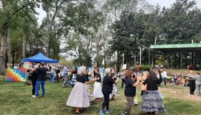 Fin de semana extralargo: cuatro días de “Peña Patria” en el Paseo Público