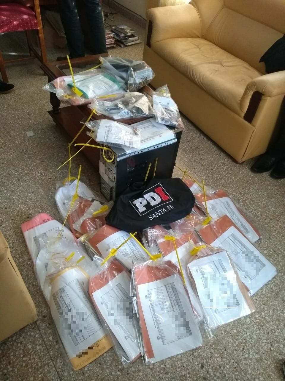 Detenidos por estafa en Esperanza