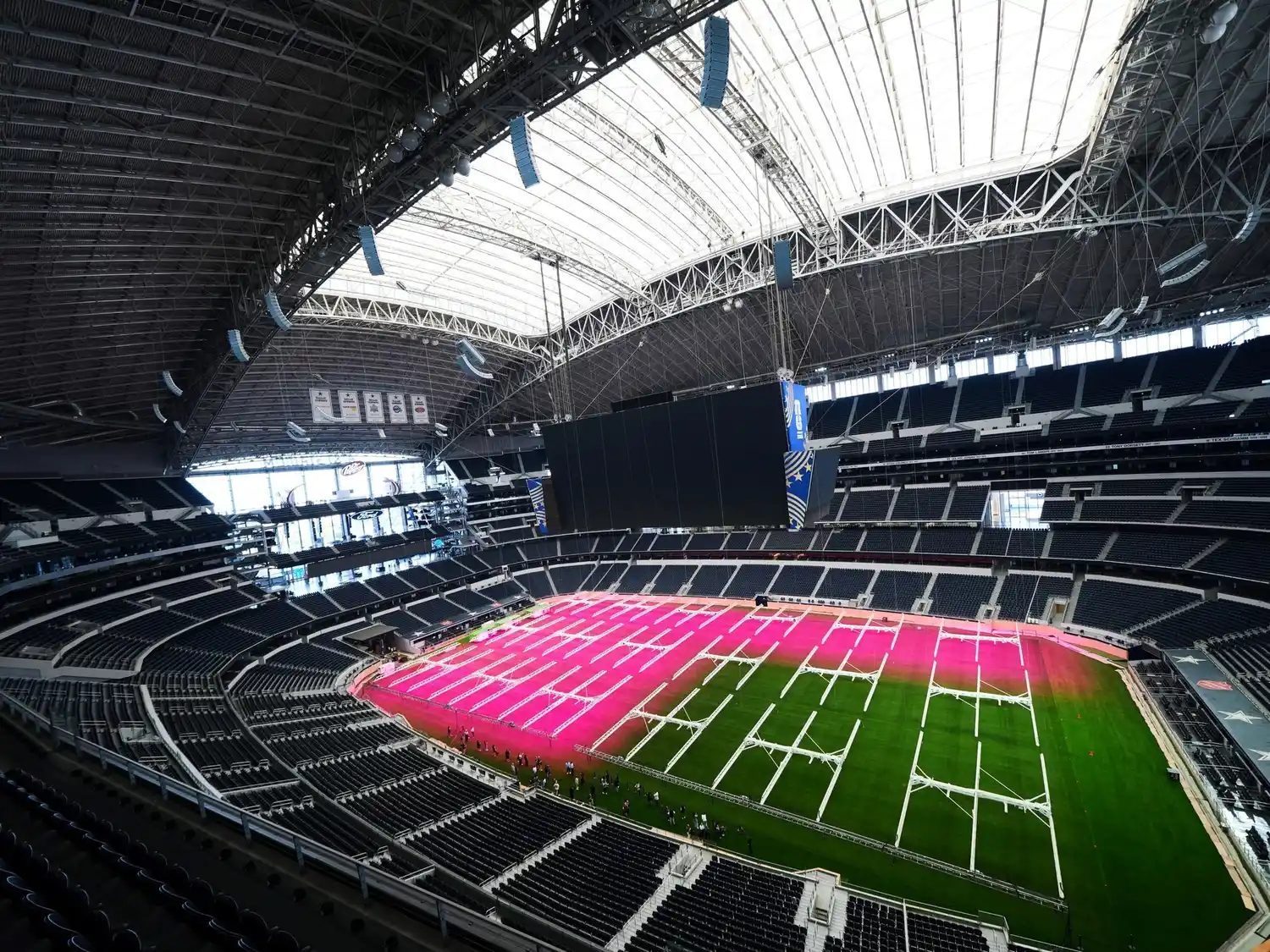 estadio dallas  cesped nuevo