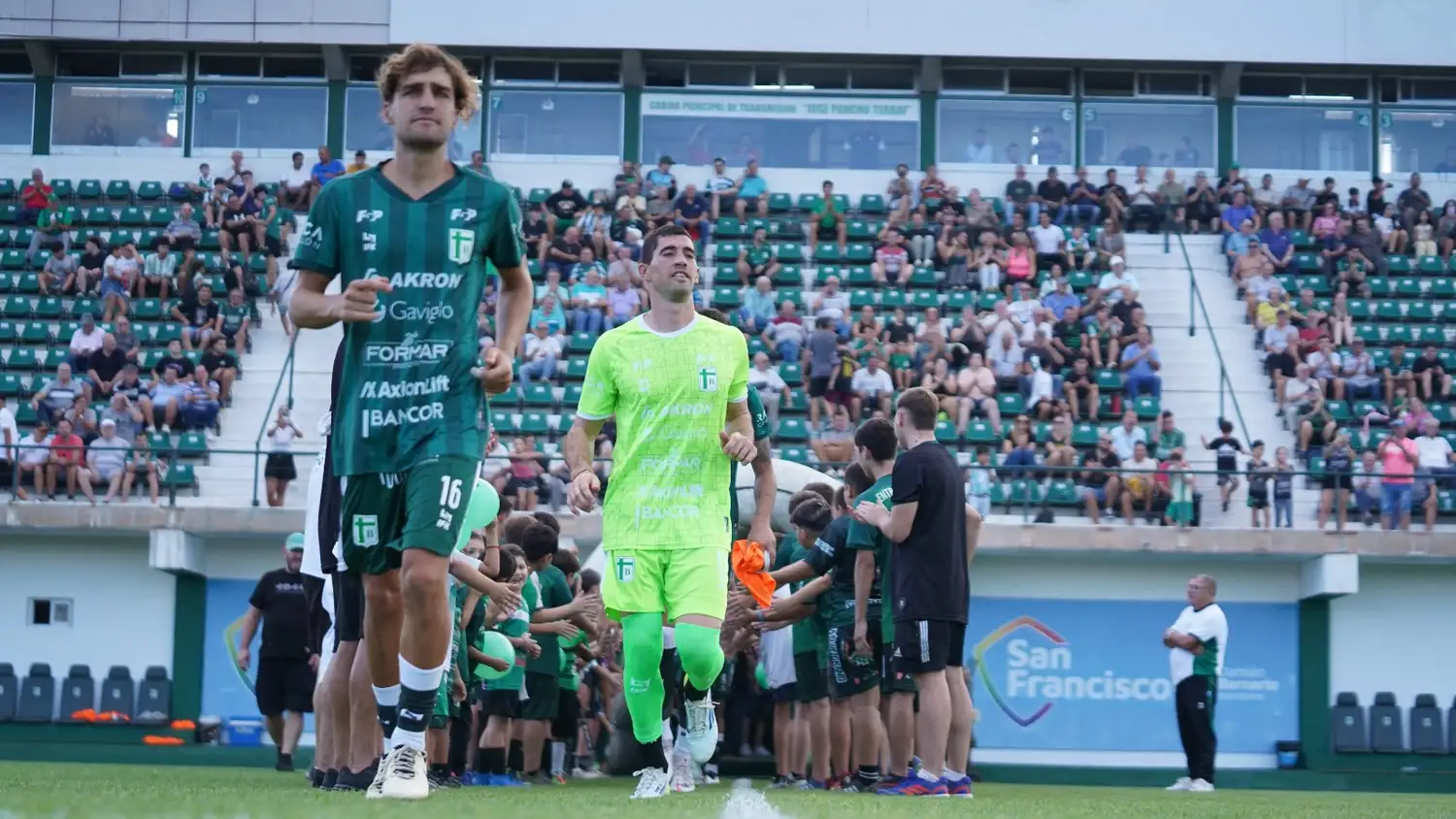 Santiago Roggero tendrá al menos 21 días de recuperación.