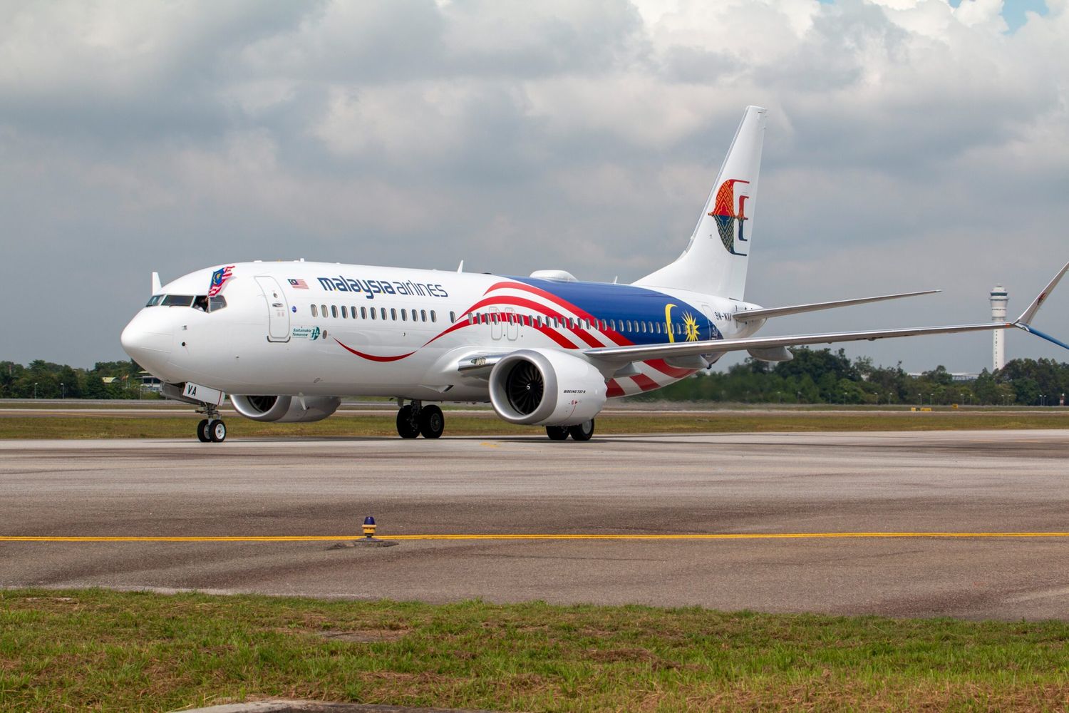 Malaysia Airlines took delivery of its first Boeing 737 MAX