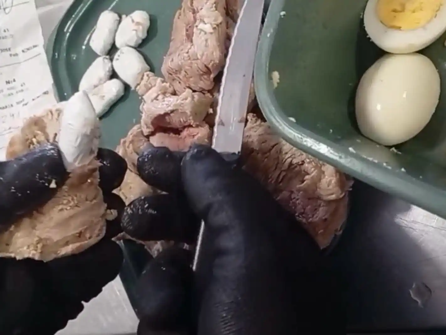 Detuvieron a una mujer que trató de pasar droga oculta en comida en la cárcel de Las Flor - imagen ilustrativa del penal.
