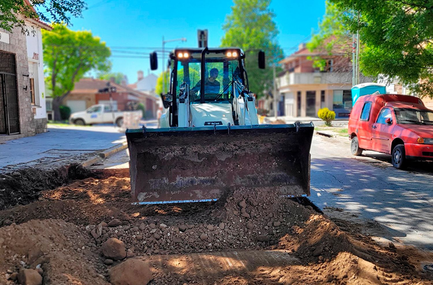 Cortes de tránsito por repavimentación y colocación de carpeta asfáltica en la ciudad