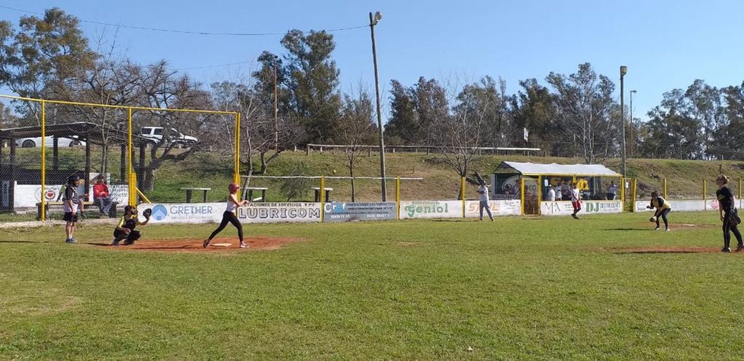 Se incrementó la actividad del sóftbol en "La Olla"