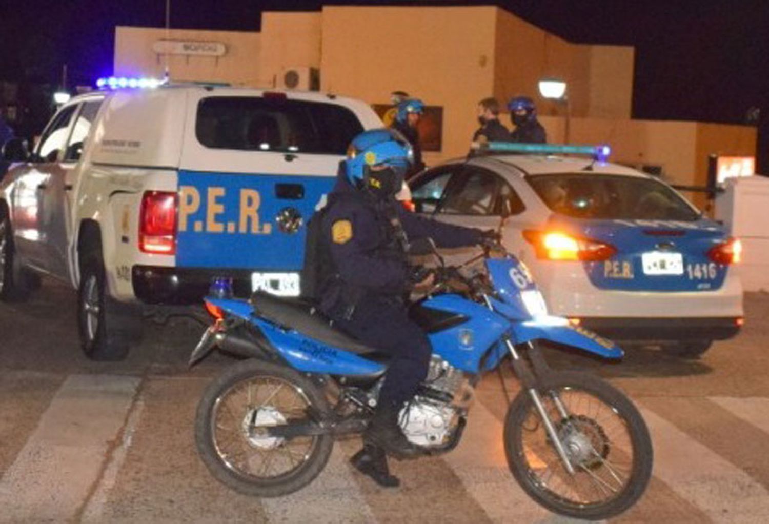 Un hombre roció con gasoil a su pareja y amenazó con prenderla fuego