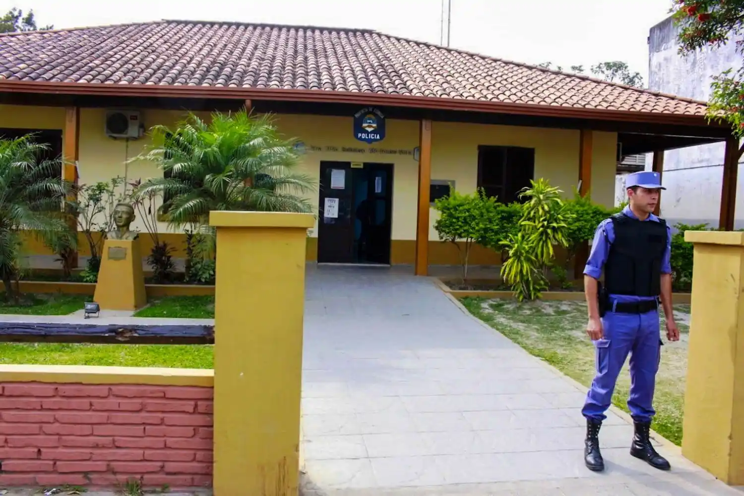 Mellizos fueron detenidos por herir a un joven con arma blanca