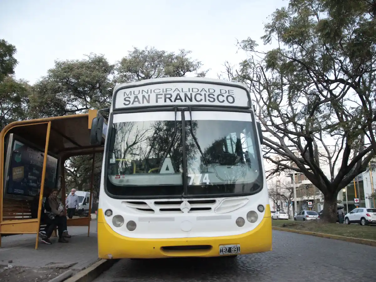 Transporte urbano: piden extender el horario de los recorridos   