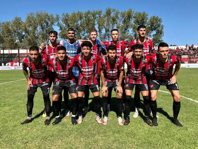 Douglas definirá su posibilidad de 
ascenso ante San Miguel el martes