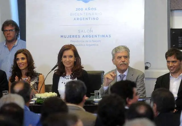 Cadena Nacional: Cristina anunció créditos para obras en provincias y criticó a "especuladores"