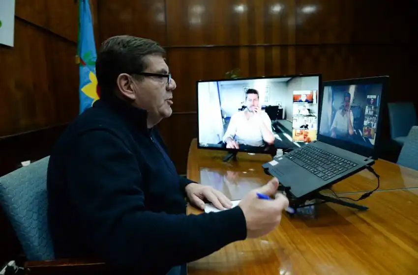 Montenegro insistió por la reactivación turística, "teniendo en cuenta el 26% de desocupación" en Mar del Plata