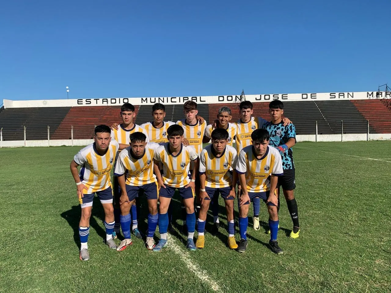 Central Córdoba ganó y permanece en la Primera A.